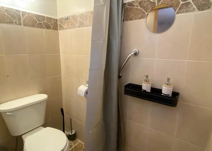 Compact Casa Icacos 1 *