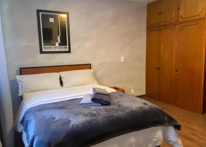 Compact Casa Icacos 1 Мехико