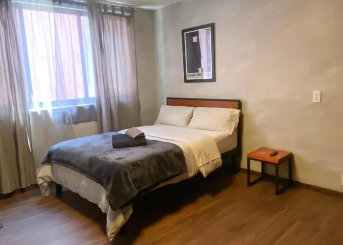 Compact Casa Icacos 1 *